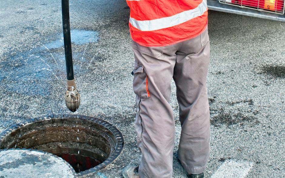 débouchage curage canalisation Montataire